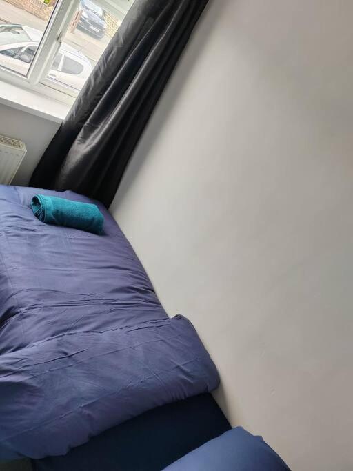 Appartement Cosy Brighouse 3 Bed House-Great For Contractors Extérieur photo