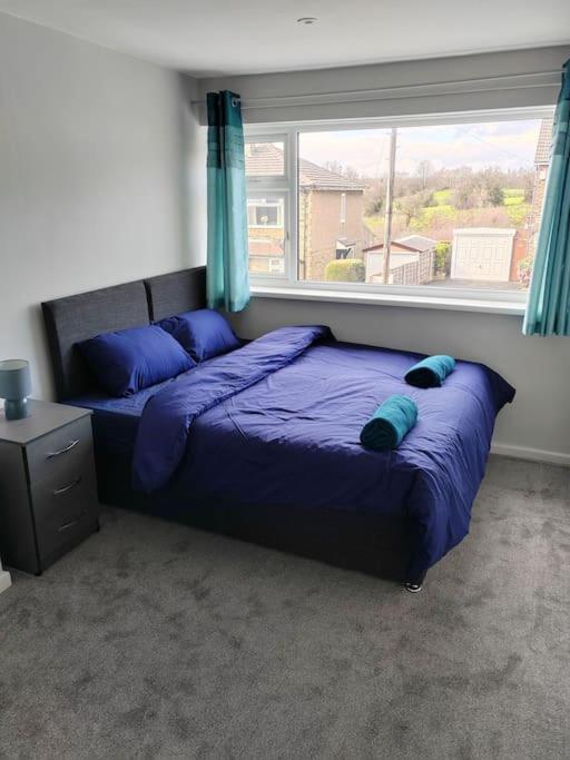 Appartement Cosy Brighouse 3 Bed House-Great For Contractors Extérieur photo